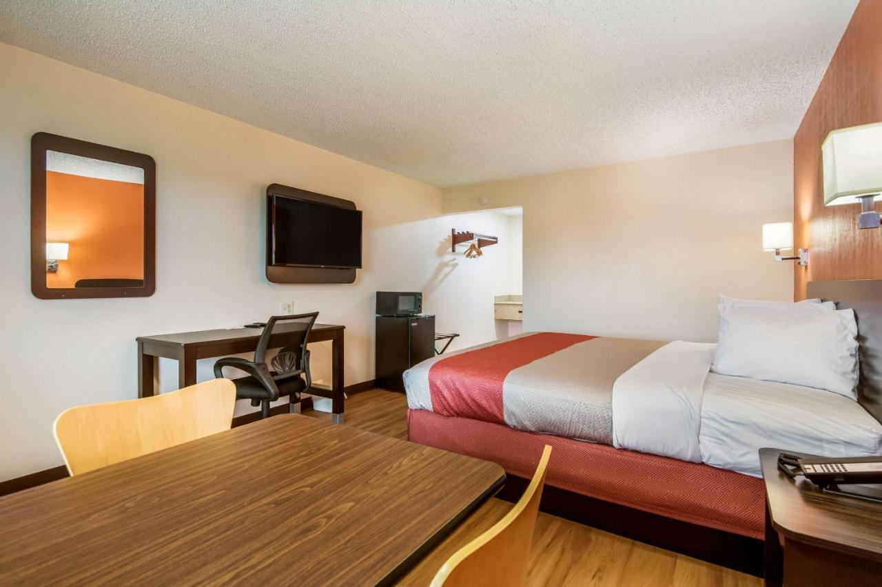 Motel 6-Winnie, Tx Luaran gambar
